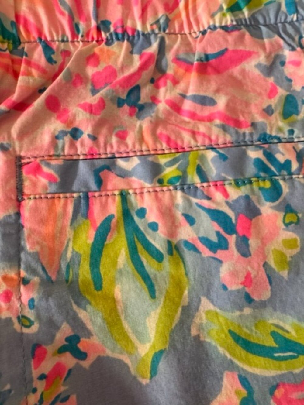 NWT Lilly Pulitzer Ocean View Shorts Blue Peri Sunrise Bay Floral Sz M $58 - Picture 4 of 12